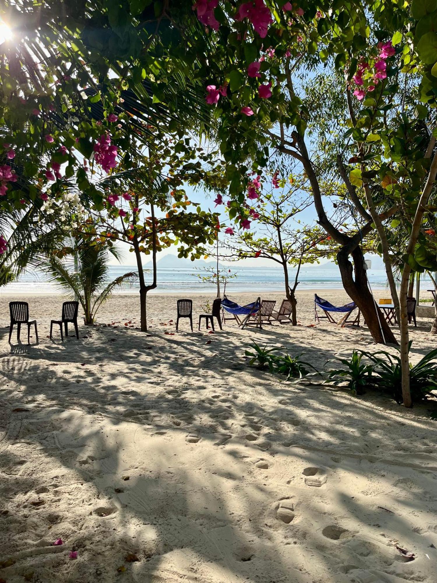 Robinson Beach Bungalow Vinh Hoa Dış mekan fotoğraf