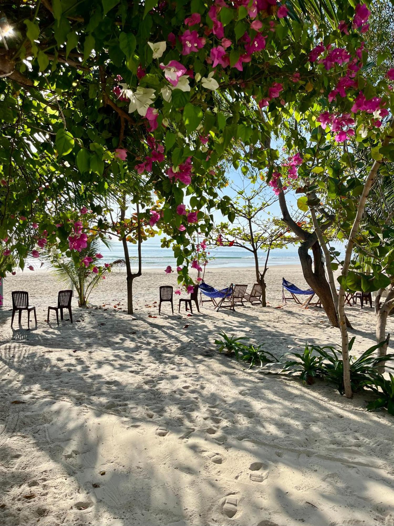 Robinson Beach Bungalow Vinh Hoa Dış mekan fotoğraf