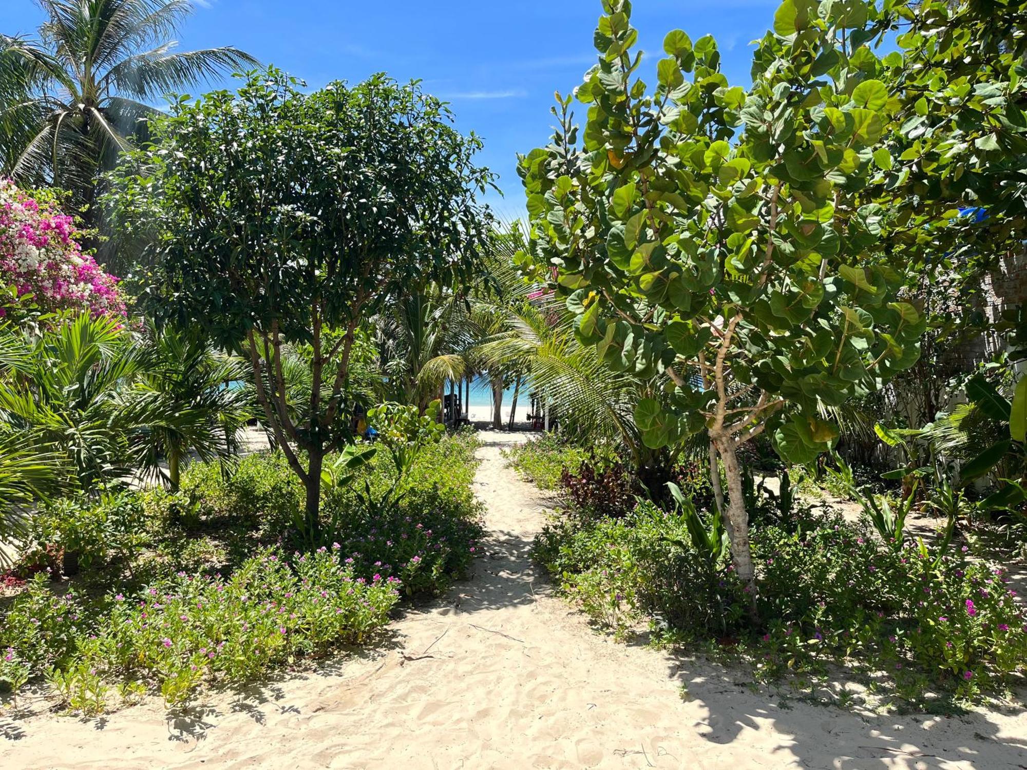 Robinson Beach Bungalow Vinh Hoa Dış mekan fotoğraf